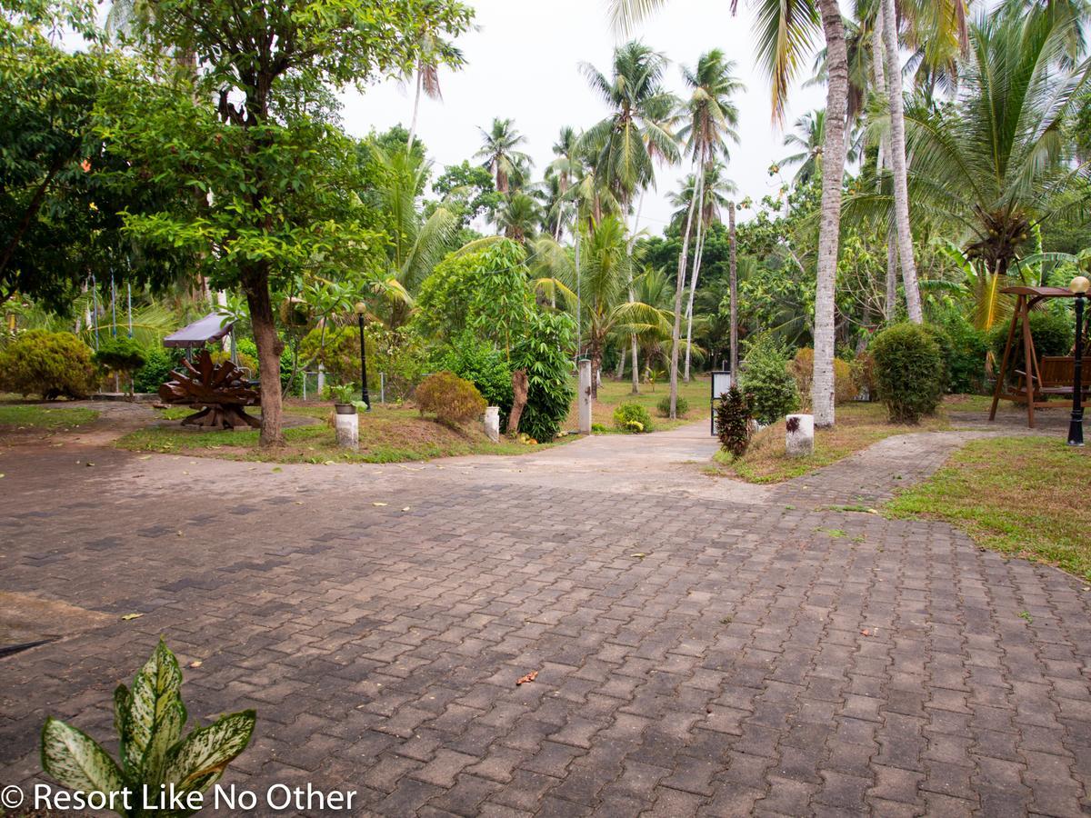 Resort Like No Other Uggalboda 外观 照片