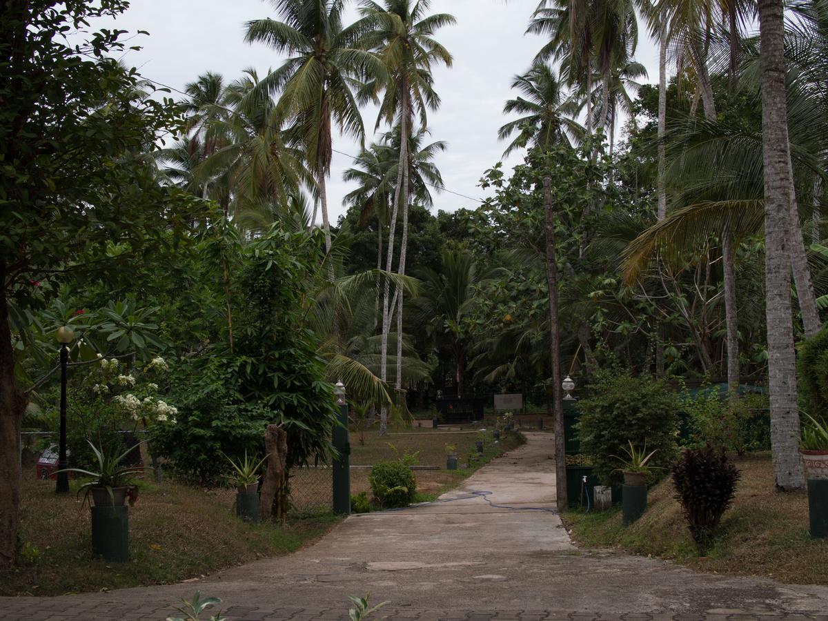 Resort Like No Other Uggalboda 外观 照片